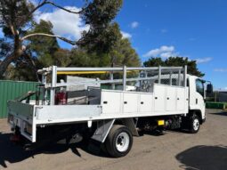 2009 Isuzu FRR600 Service Truck full