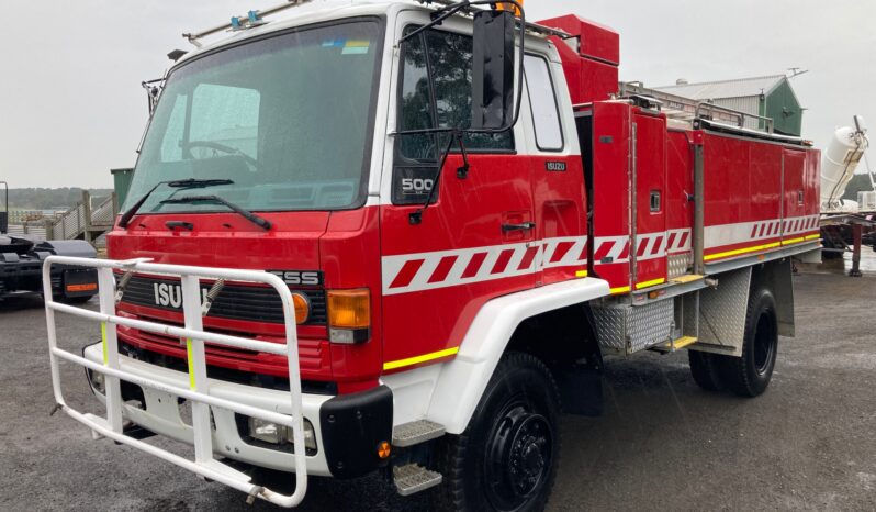 8/1992 Isuzu FSS 4×4 Fire Truck full