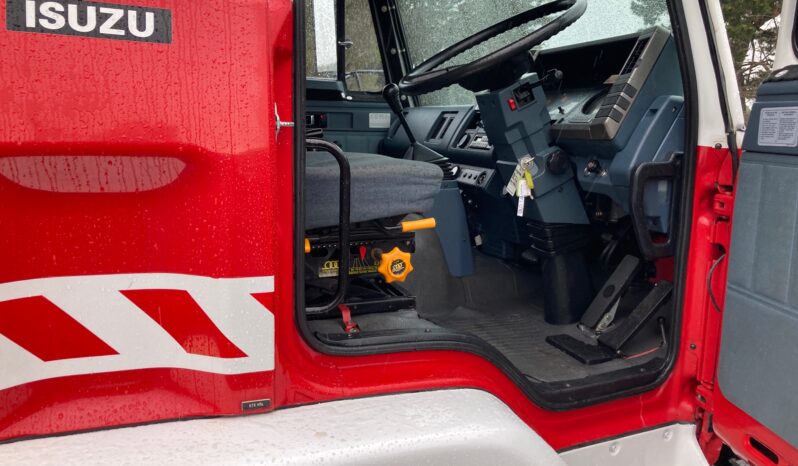 8/1992 Isuzu FSS 4×4 Fire Truck full