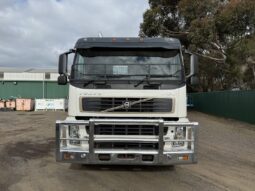 01/2005 Volvo FM9 380 6X4 Beavertail full