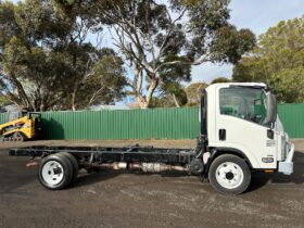 10/2013 Isuzu NQR450 Cab Chassis