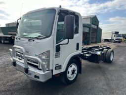 10/2013 Isuzu NQR450 Cab Chassis full