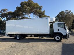 05/2017 Isuzu FVD1000 Fridge/Freezer Truck full