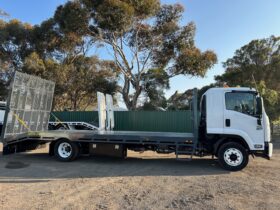 04/2014 Isuzu FSR 700/850 Beavertail