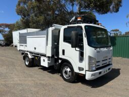 01/2014 Isuzu NPR 300 Tipper