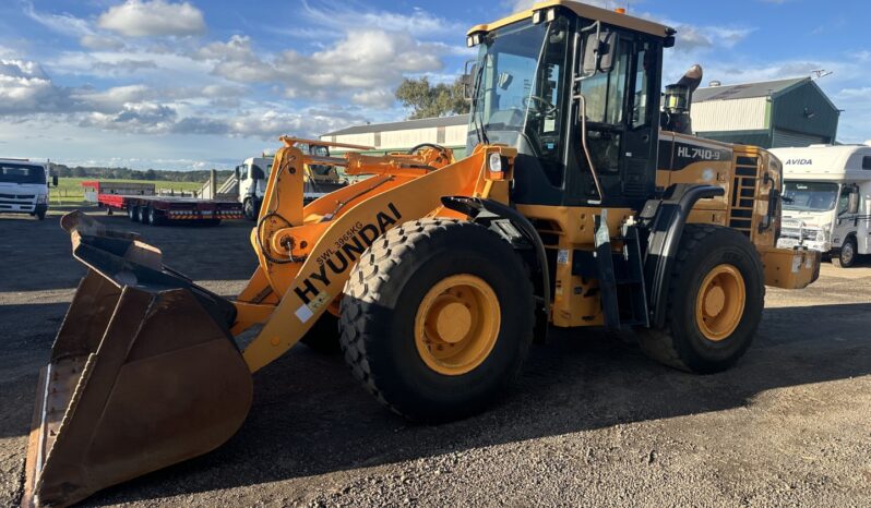 2012 Hyundai HL740-9 Wheel Loader full